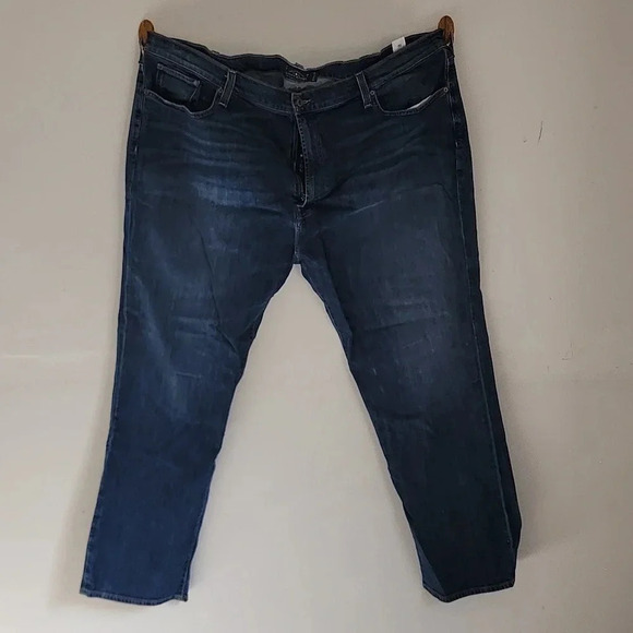 Jeans - Picture 1 of 4